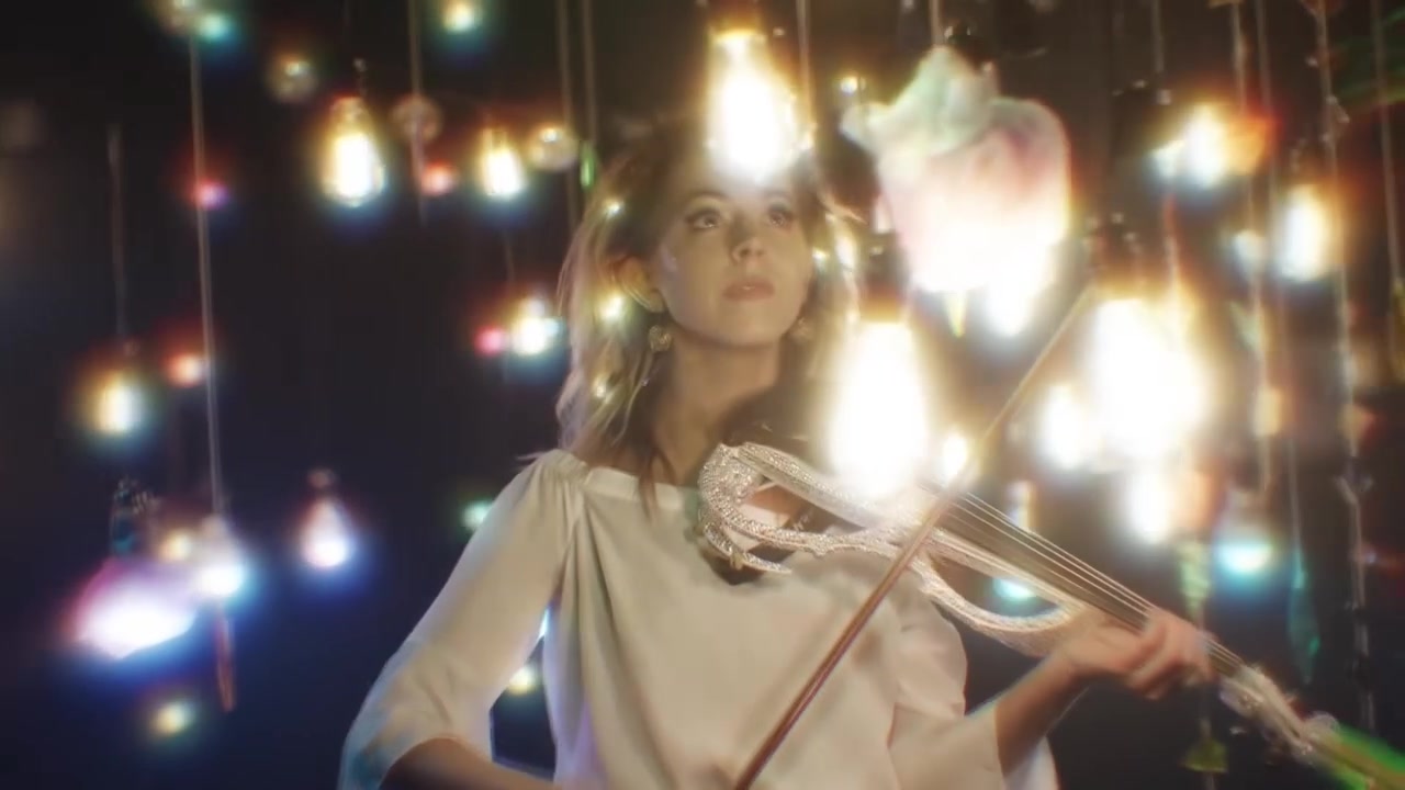 Lindsey Stirling